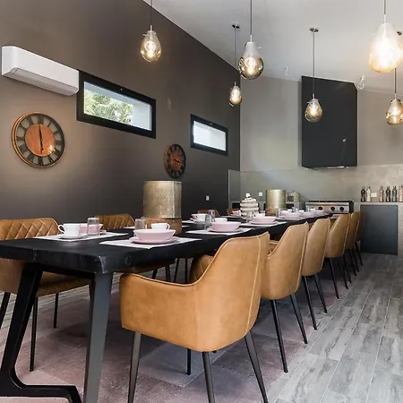 Casa La Vuelta Hotel *